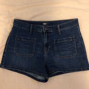 High wasted denim shorts